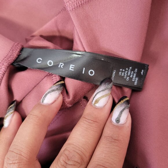 Core 10 Women's High-Waisted Yoga Shorts Slim Fit With Pockets Pink Small - Picture 5 of 8